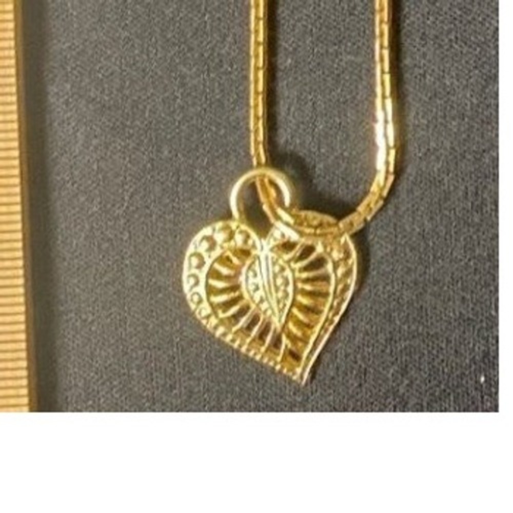 Gold Tone‎ Heart Pendant Necklace Snake Chain For Women